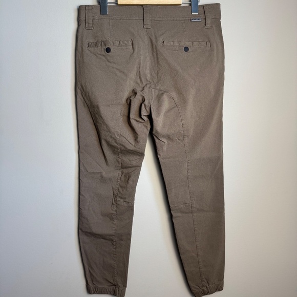 Projek Raw Men's Hayden Bungee Ergonomic Pant Tan‎ Size 33 Casual Outdoor Chino - Picture 7 of 16